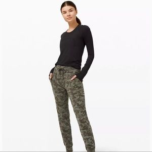Lululemon Ready to Rulu Joggers